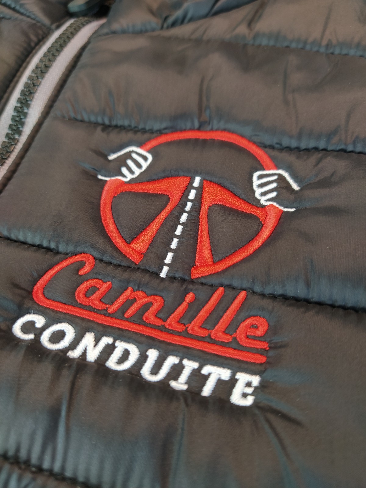 Broderie 2 couleurs