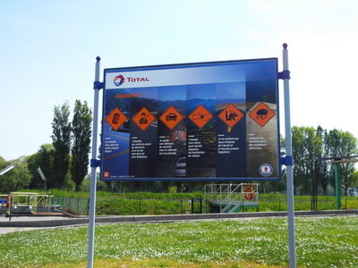 Panneau signalétique